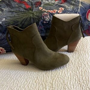 Olive Green Suede Report zip Ankle Boots